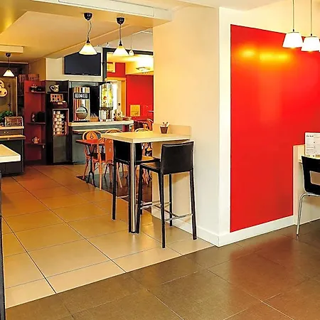 Ibis Budget Lyon Est Hotel