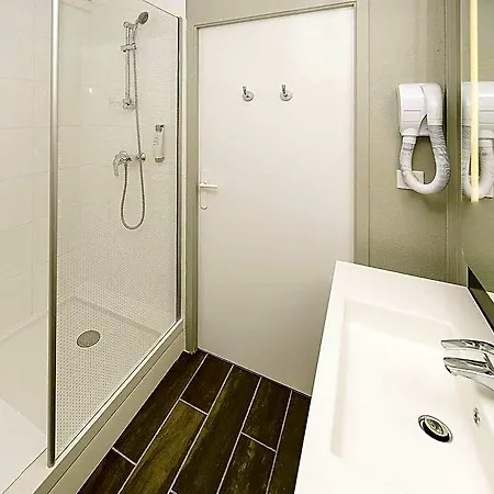 Ibis Budget Lyon Est 2*